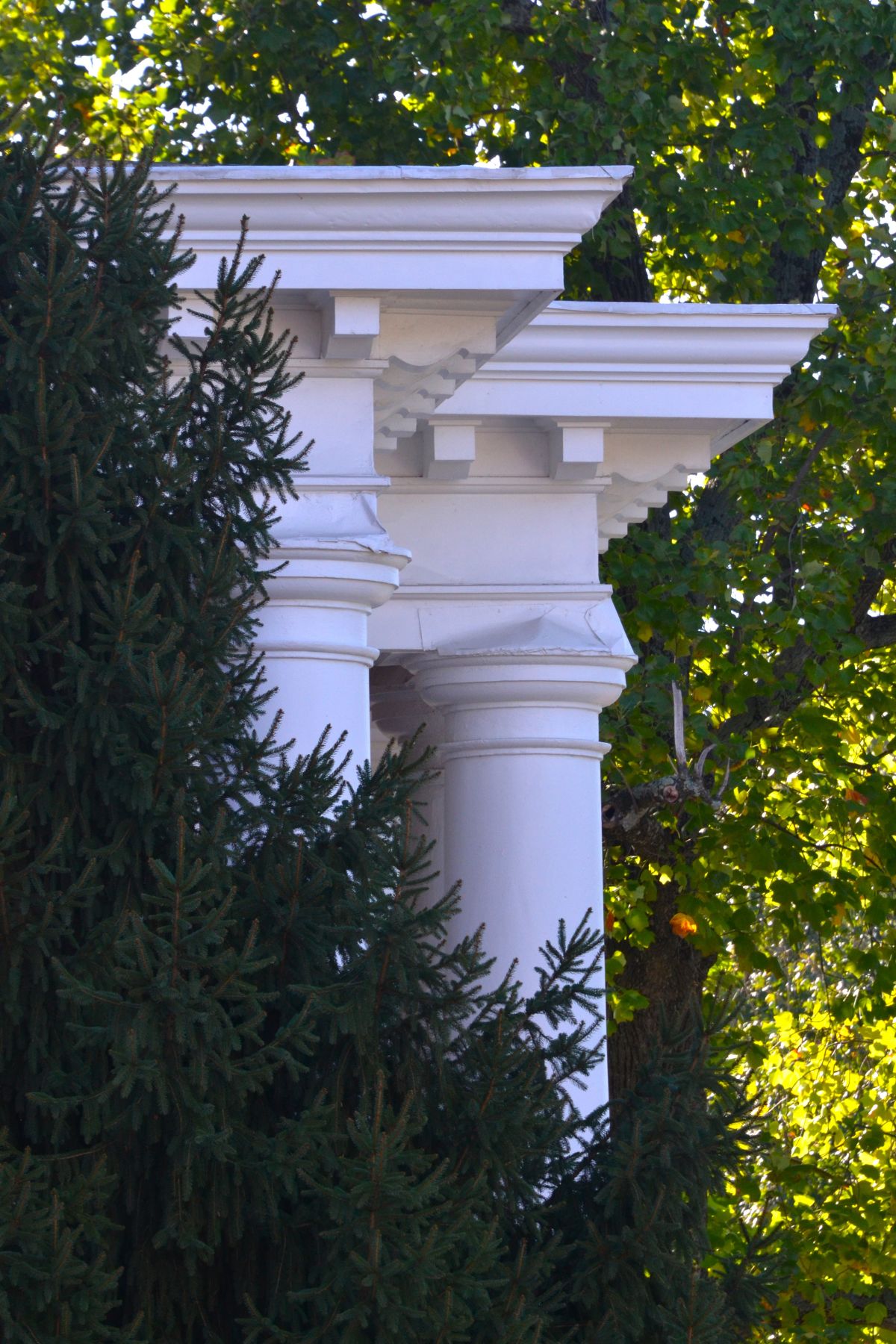 Architectural column detail at the former Eastern State Hospital campus